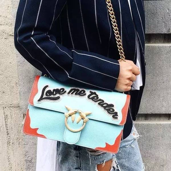 pinko燕子包最新款,pinko燕子酒神包