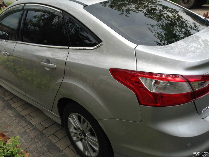 10年的福克斯1.8自动有什么缺点,13经典两厢福克斯的缺点和毛病