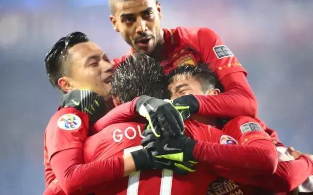 恒大亚冠大比分赢球,中超big4新赛季亚冠能笑到最后吗