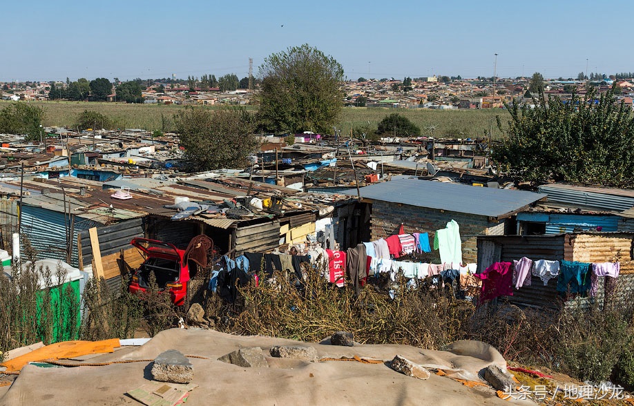 约翰内斯堡的贫民窟,全世界前十名的贫民窟