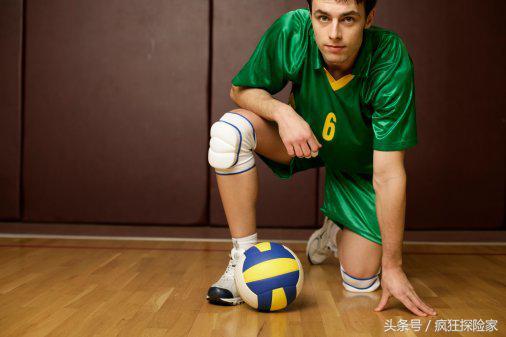 发扬女排精神，顽强拼搏、永不言弃、坚持不懈、自强不息