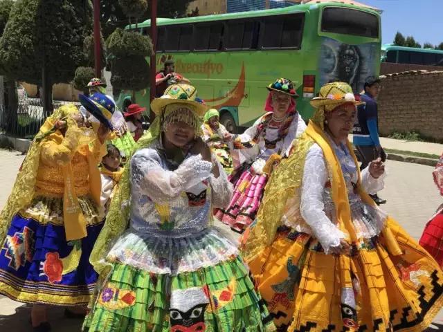 这才是旅行的样子,从亚洲至南美洲,他比我们多了点勇气和决心
