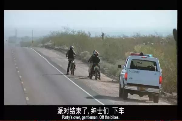 这是你们要的大长腿，备好纸巾，准备上下其手吧