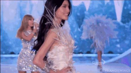 成都维密店铺在太古里,天使降临四川