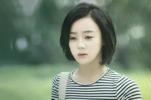 《云巅之上》已向你发送娱乐圈生存宝典，收好不谢！