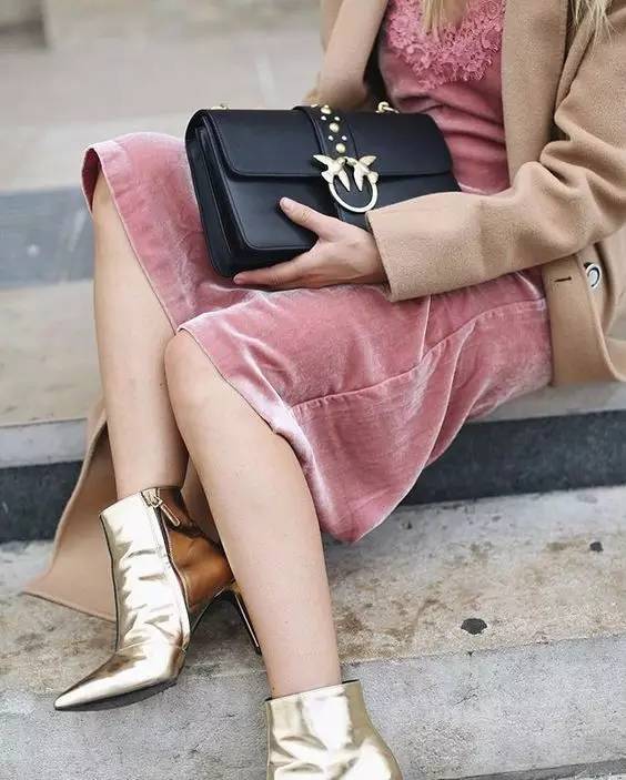 pinko燕子包意大利轻奢品牌,燕子包pinko经典款