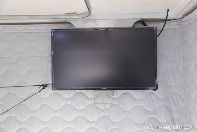 皮卡升顶四驱越野房车游记,硬升顶式四驱皮卡房车大全