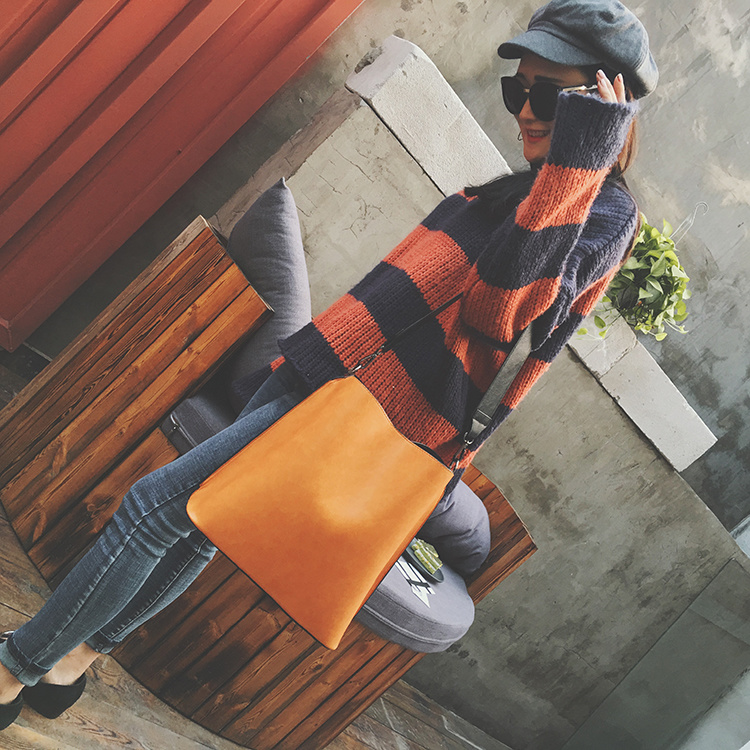 土妞女神之间只差个包听说水桶包最近很红