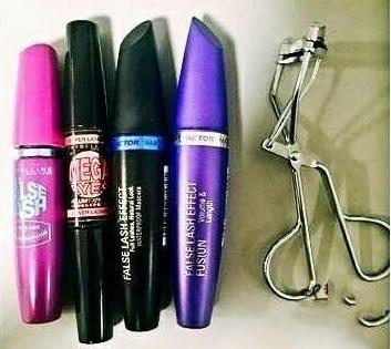 化妆前应该怎么做比较容易上妆,爱美的女生都爱打扮