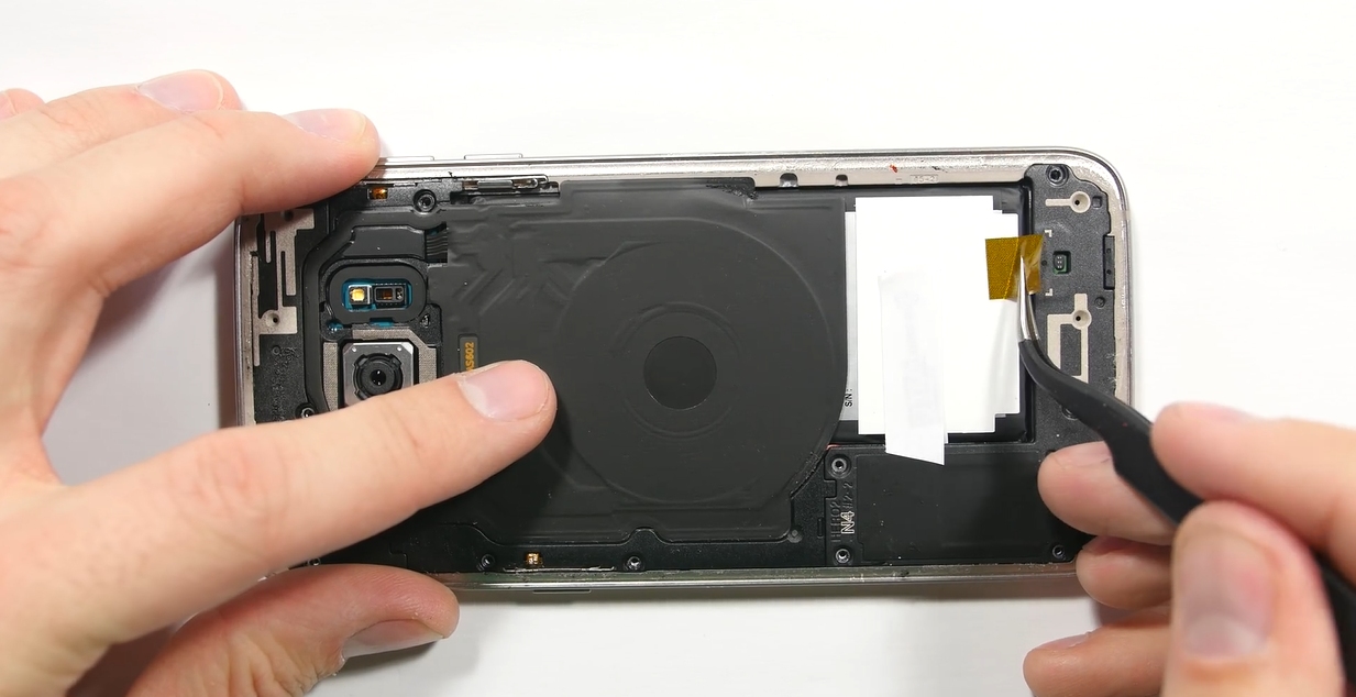 三星s7edge拆机修电源键,三星s7edge拆机视频