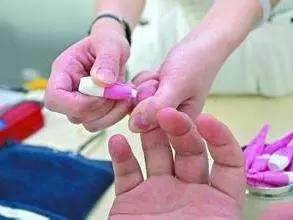 孩子发烧c反应蛋白高是怎么回事,孩子发烧验血c反应蛋白23