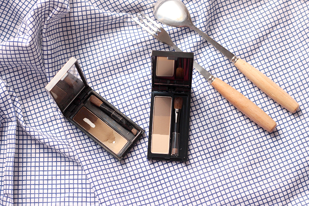 kate三色眉粉4和5区别,日本嘉娜宝kate三色眉粉