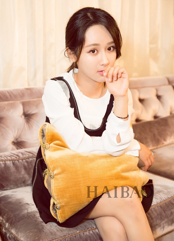 杨紫穿婚纱仙气飘飘照片,杨紫冰雪女王照片