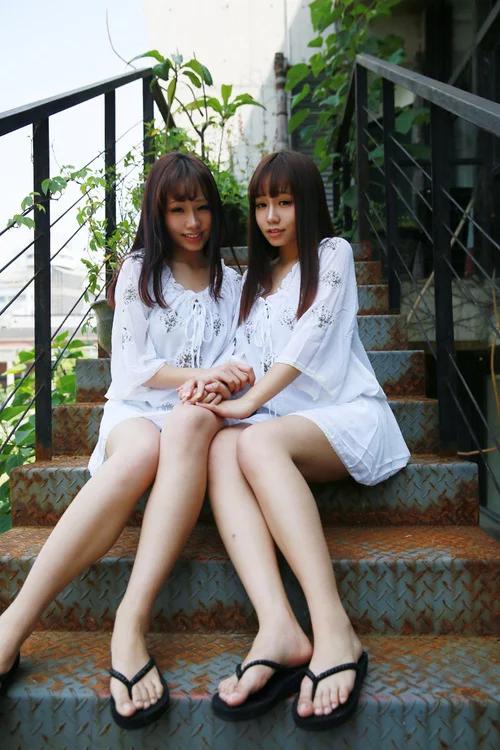 姐姐喜欢上我的男朋友,父母让我让给她,我该怎么办