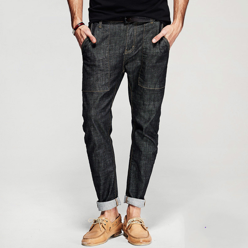 潮流百搭型男小脚牛仔裤,高颜值牛仔裤男士显腿瘦
