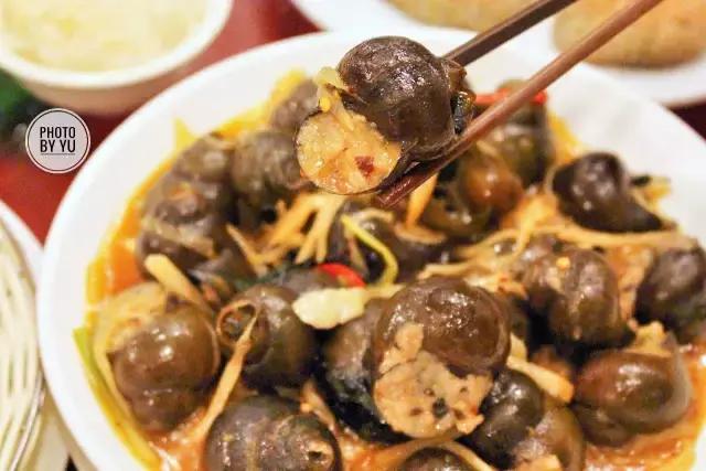 就是这个“肥坚”，十七年的默默坚守，用手工邕菜安慰老南宁的魂