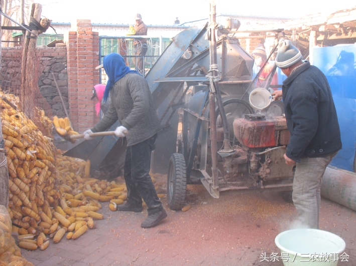 农民卖玉米收粮贩子有什么猫腻,农民卖玉米处理过程注意什么