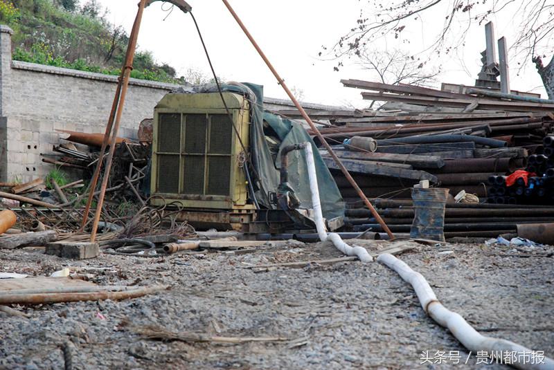 好开森！贵阳一小区钻出温泉，水温近60度，居民纷纷前往享用