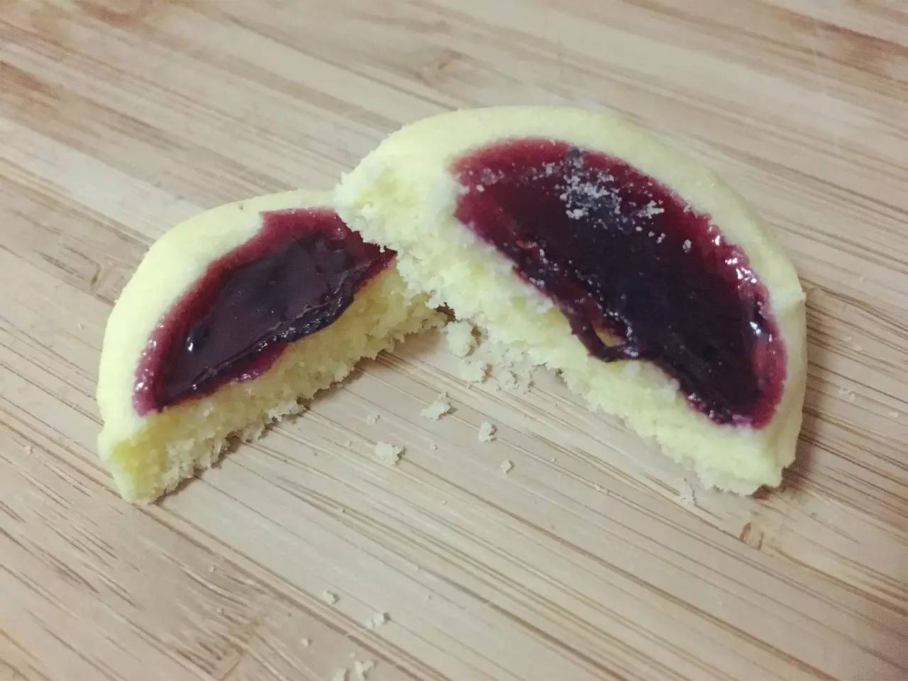 鲍师傅糕点什么最好吃,大测评鲍师傅糕点为啥老排队