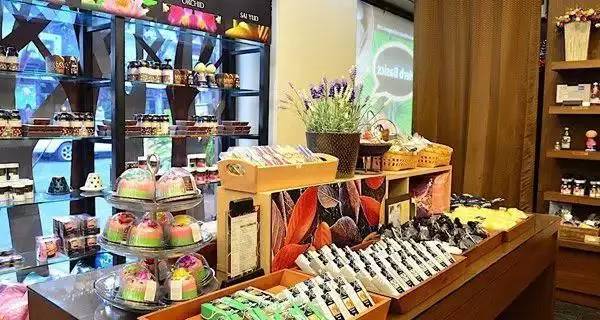 泰国普吉岛周围有什么购物地方,泰国iconsiam购物攻略