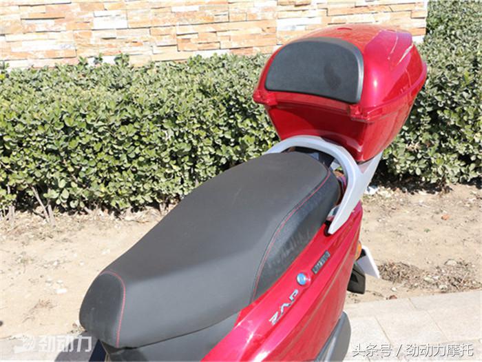 你没看错，5500元就能买一辆125毫升排气量的踏板车