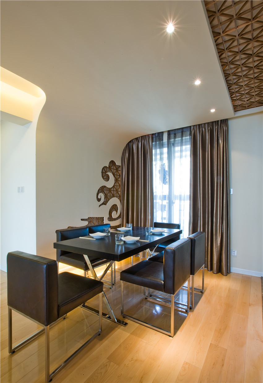 水岸清华瀚宫260平米,水岸清华瀚宫92幢