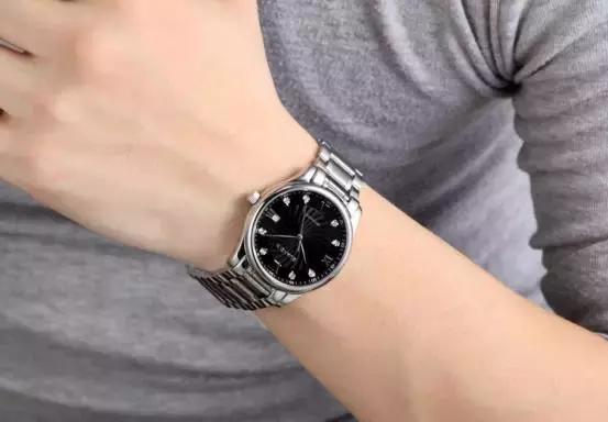 相信我！那些东西再火爆，也坚决不买