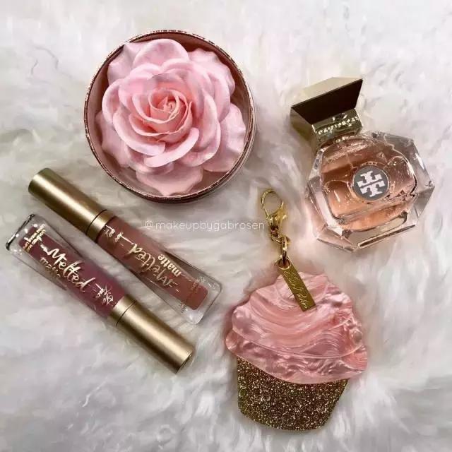 颜值超高的彩妆礼盒推荐女,年度热门彩妆大赏这些都超好用