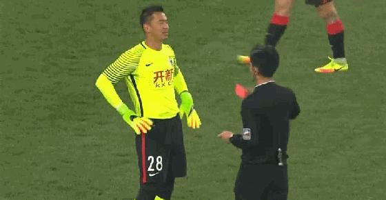 苏牙红牌加点球事件,苏牙红牌加点球