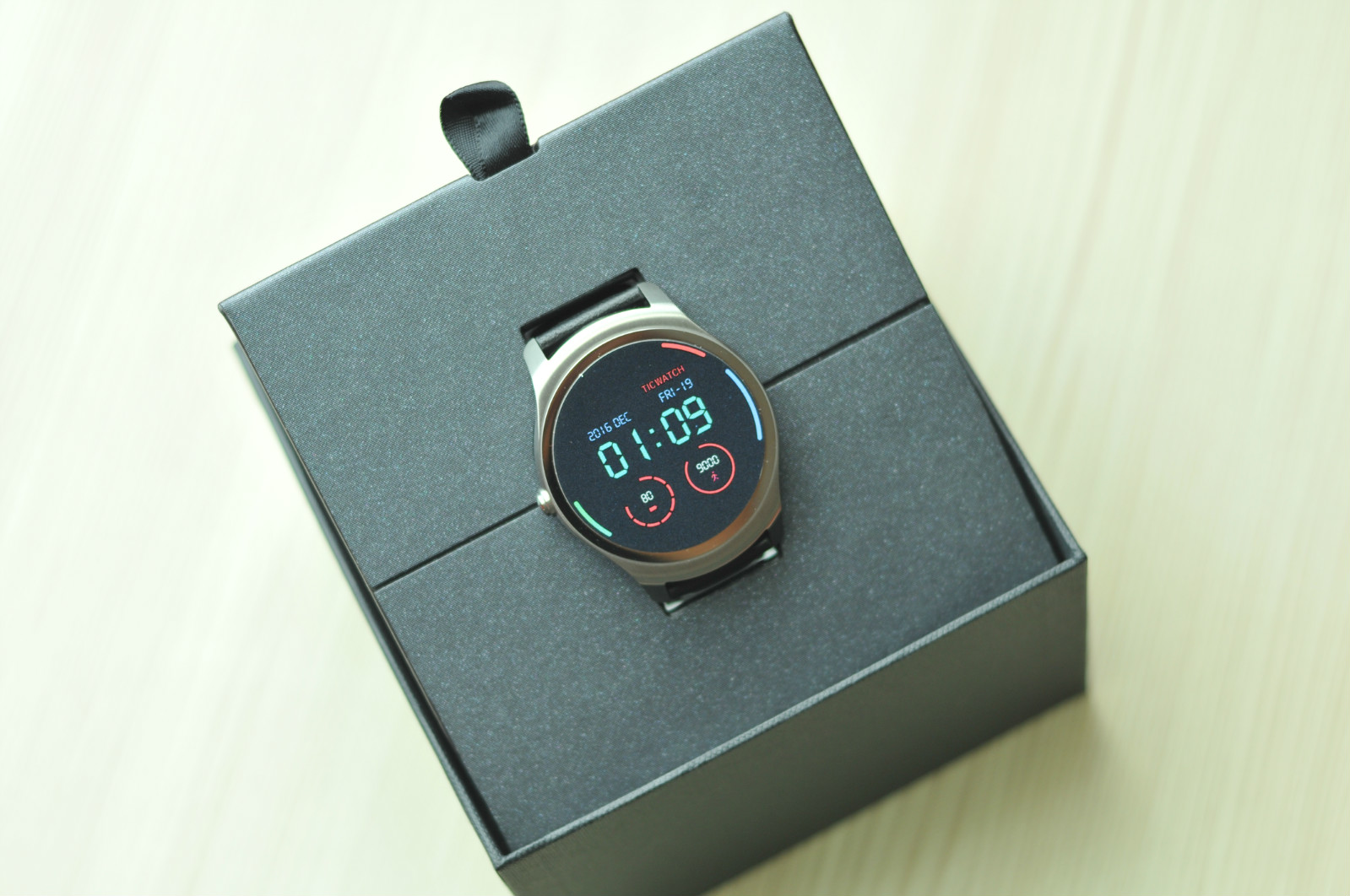 智能手表是我们无法想象的,智能手表买了感觉没啥用