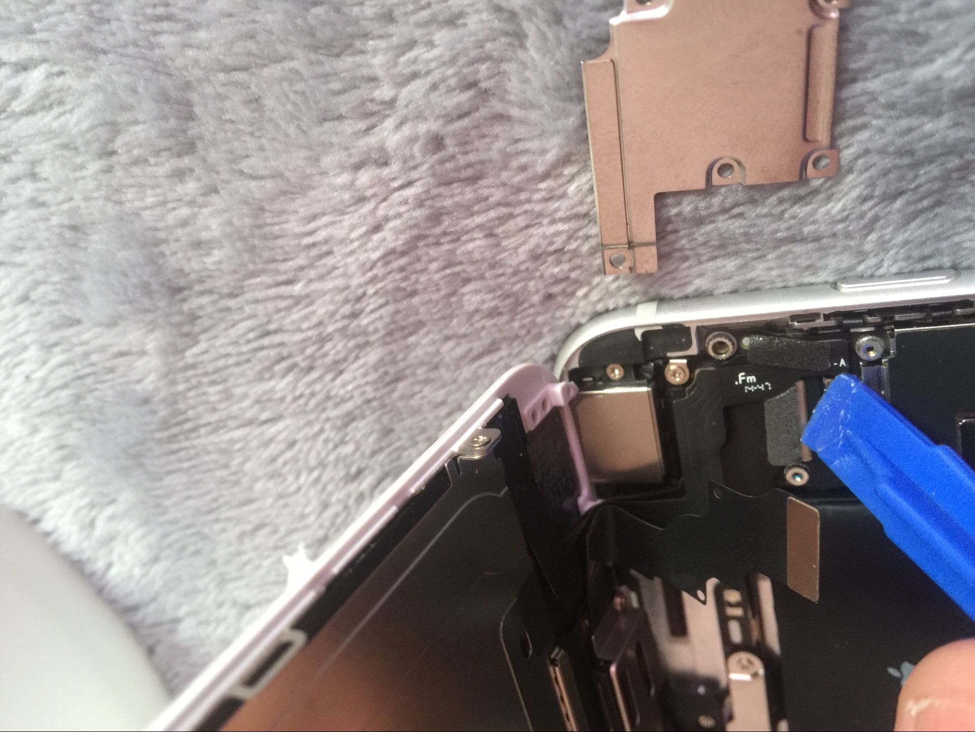 iphone6sp换电池和屏幕,iphone6换后置摄像头多少钱