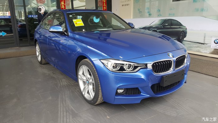颜值超控碾压奔驰奥迪，超高性价比宁选宝马的330iM