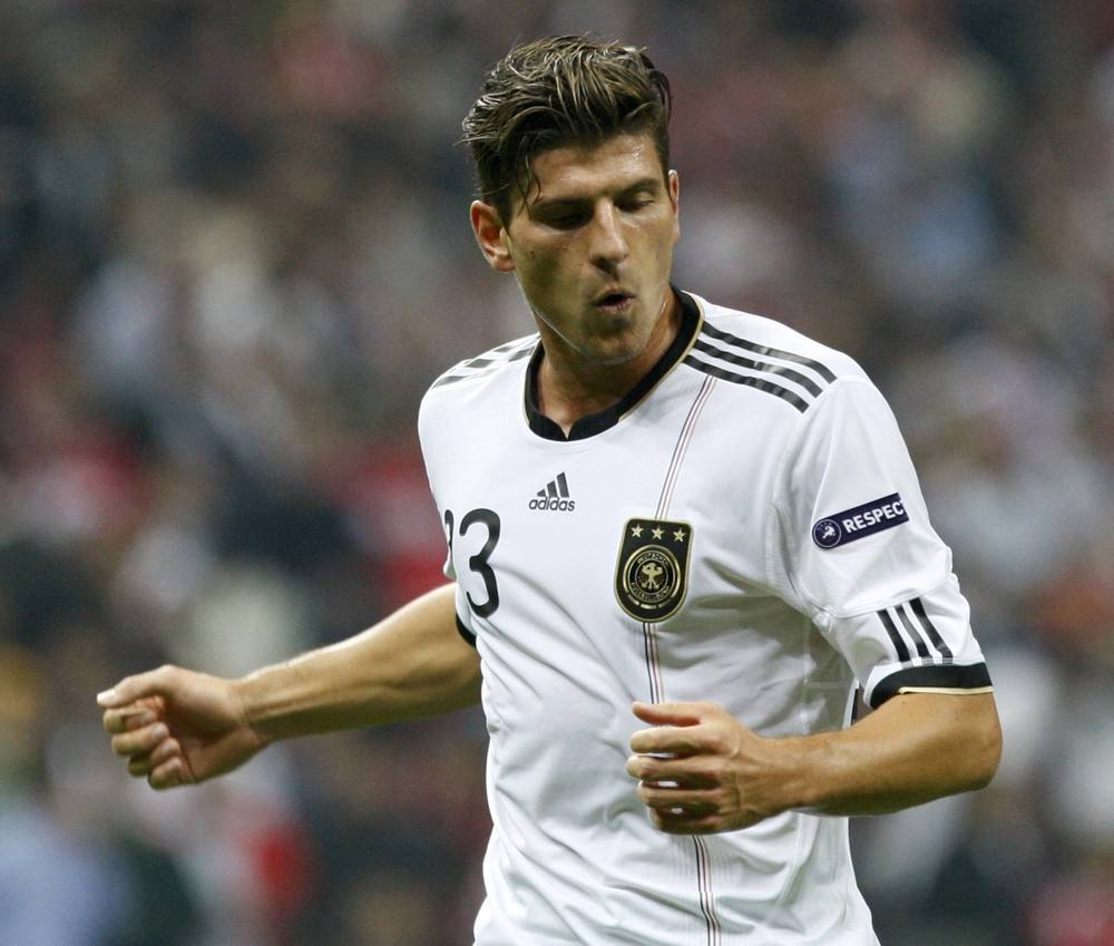 足球界外号小猪的球员,罗志祥为什么叫小猪