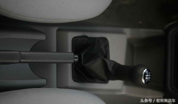 爷爷喜提宝马的视频,爷爷喜提汽车