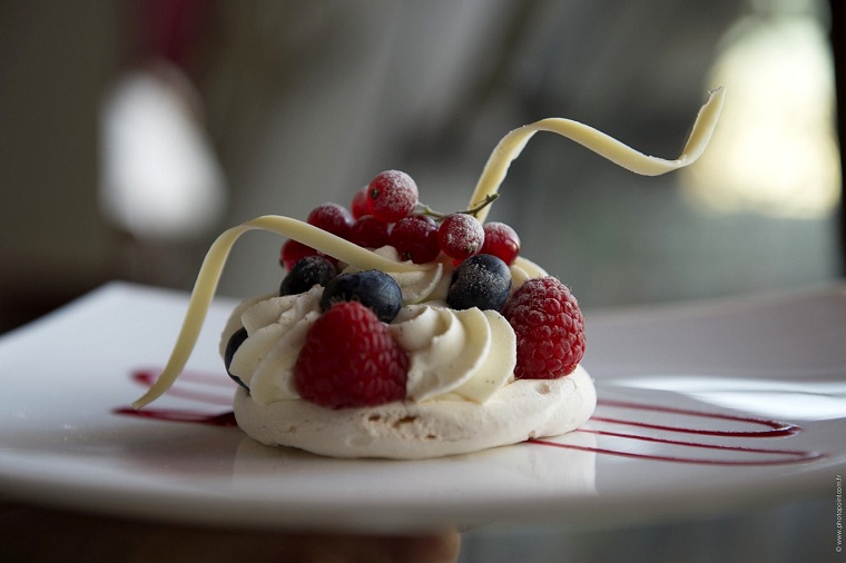 法国巴黎铁塔餐厅怎么上去,法国巴黎铁塔餐厅