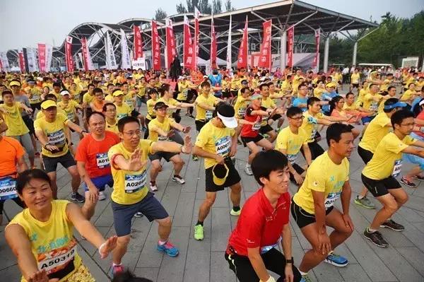 光猪跑的视频,光猪跑北京