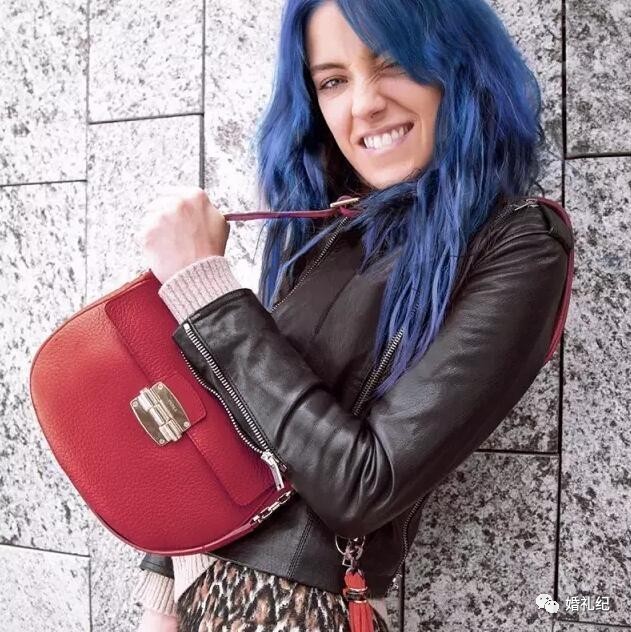 戚薇李承铉同款包包,戚薇黑色婚纱同款