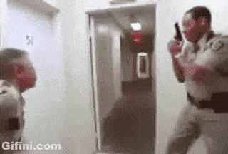 最经典调侃足球的搞笑段子,十条超搞笑笑话