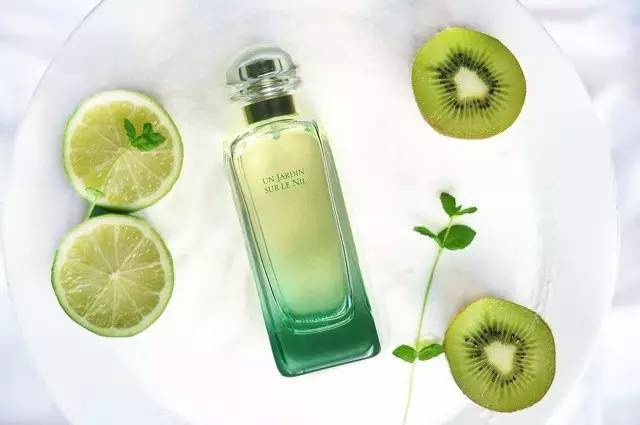 直男评价斩男香,直男公认斩男香