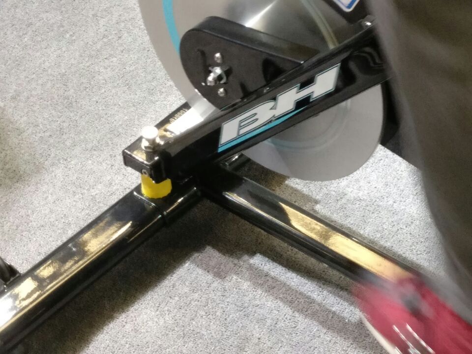 bh气动自行车,bh动感单车