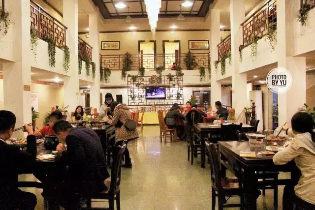 就是这个“肥坚”,十七年的默默坚守,用手工邕菜安慰老南宁的魂