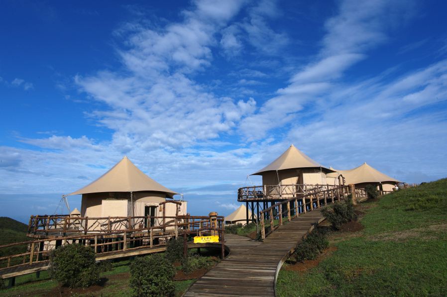 鑹绌轰腑瑙傛櫙,鑹澶╃┖涔嬪瀹㈡爤