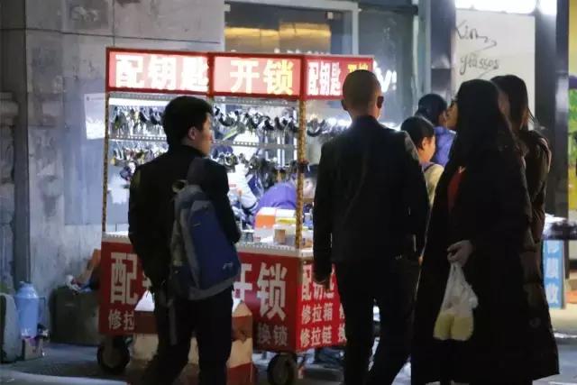 每一个与鱼化寨国际有染的人，都曾对这个小香港有难以言表的热忱