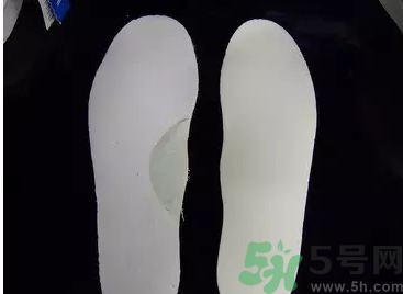 贝壳头阿迪达斯怎么辨别真假黑色,贝壳头阿迪达斯怎样认真假