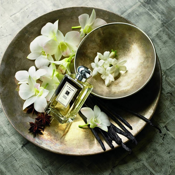 最受欢迎的香水排行男士,范思哲香水男女都能用