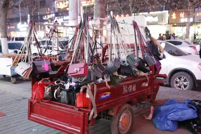 每一个与鱼化寨国际有染的人，都曾对这个小香港有难以言表的热忱