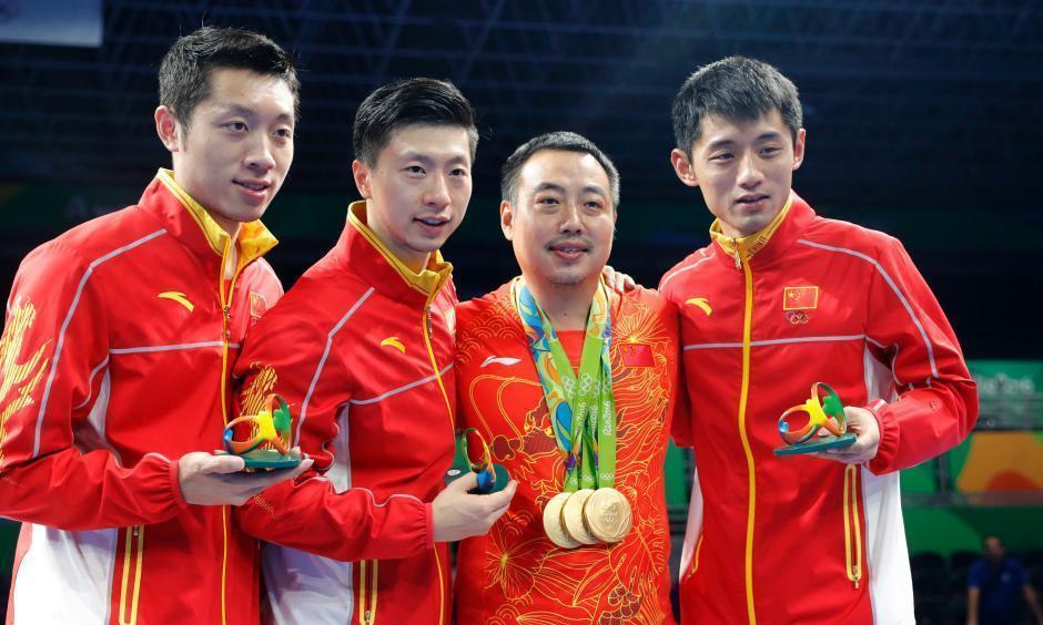 国乒和国足哪个待遇好,国乒和男足对比