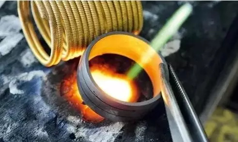 假黄金为什么会掉色,假黄金为啥有烧焦味