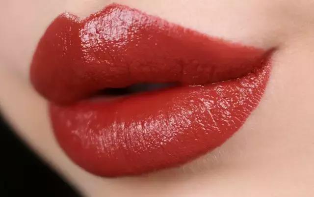 ysl1966方管口红断货,必买的十支大牌口红及价格