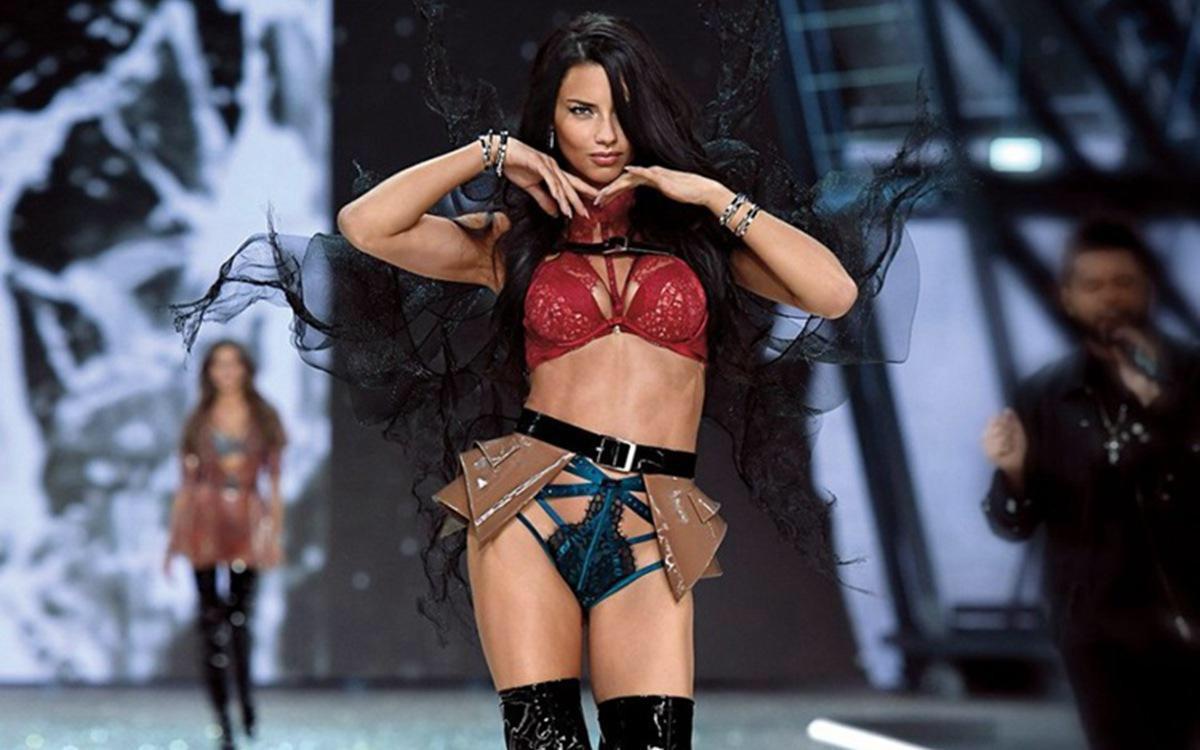 2018维密超模利马,阿德里亚娜·利马维密走秀视频